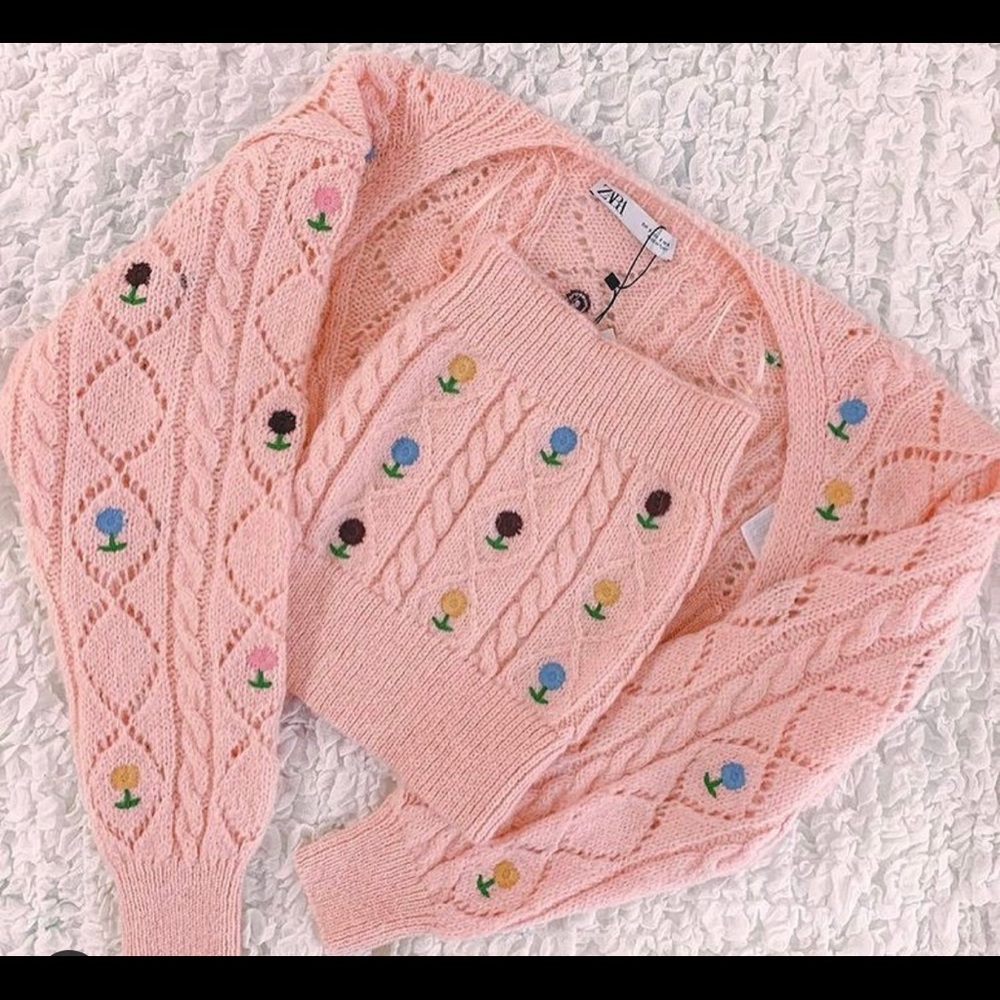 ZARA POINTELLE ARM WARMERS FLORAL PINK 5802/001 - Picture 5 of 5